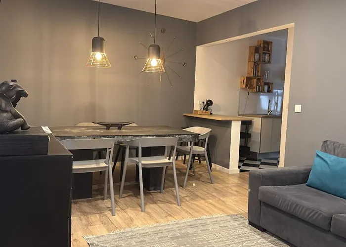 Ocean Center Apartments