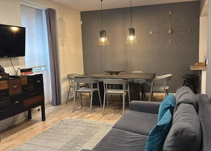 Ocean Center Apartments